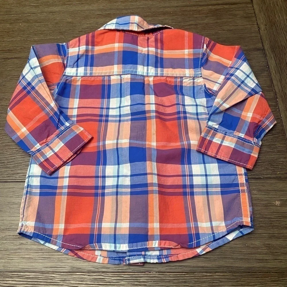 Carter’s boy Rock plaid long sleeve button up shirt top size 9month